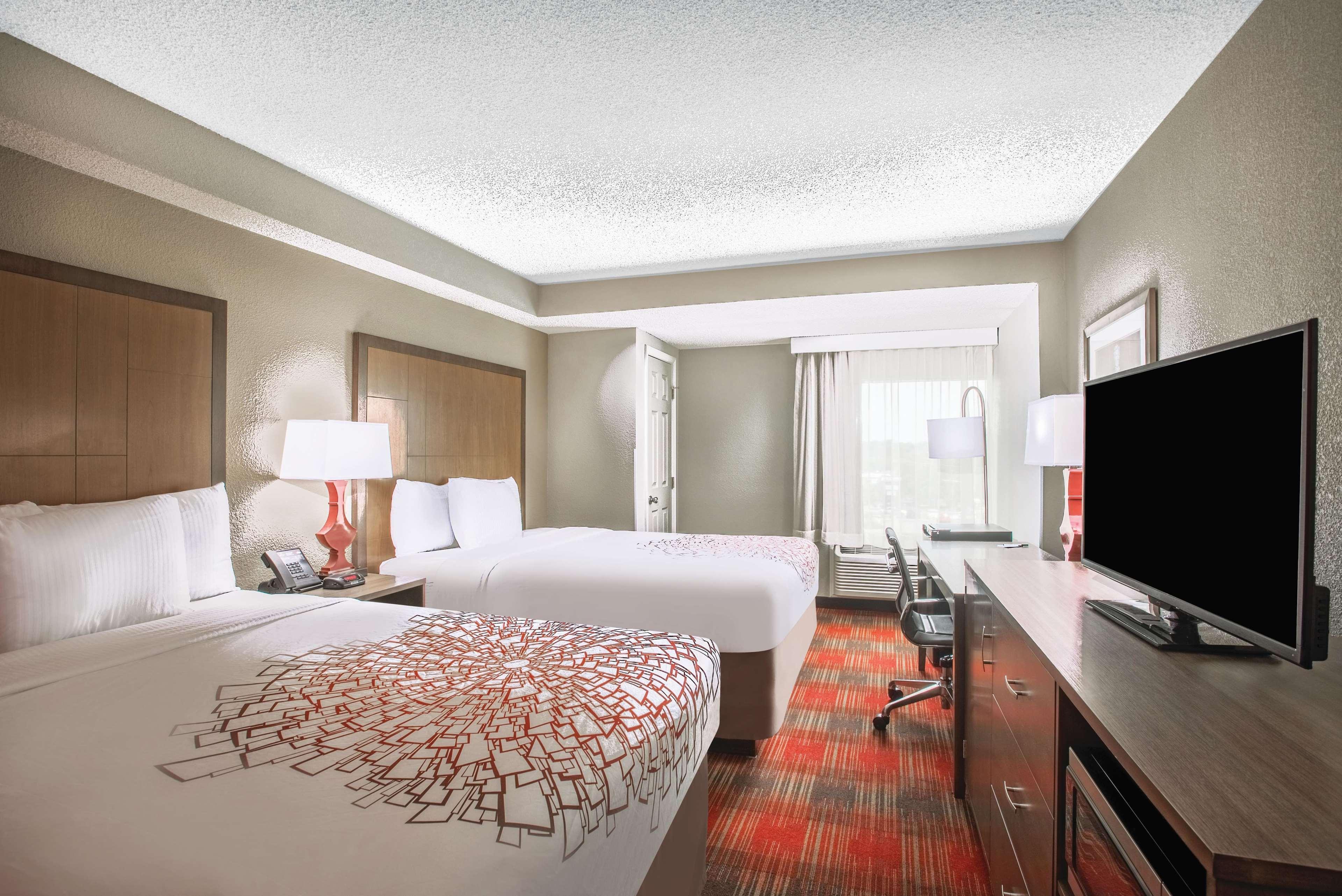La Quinta Inn & Suites By Wyndham Dc Metro Capital Beltway Capitol Heights Extérieur photo