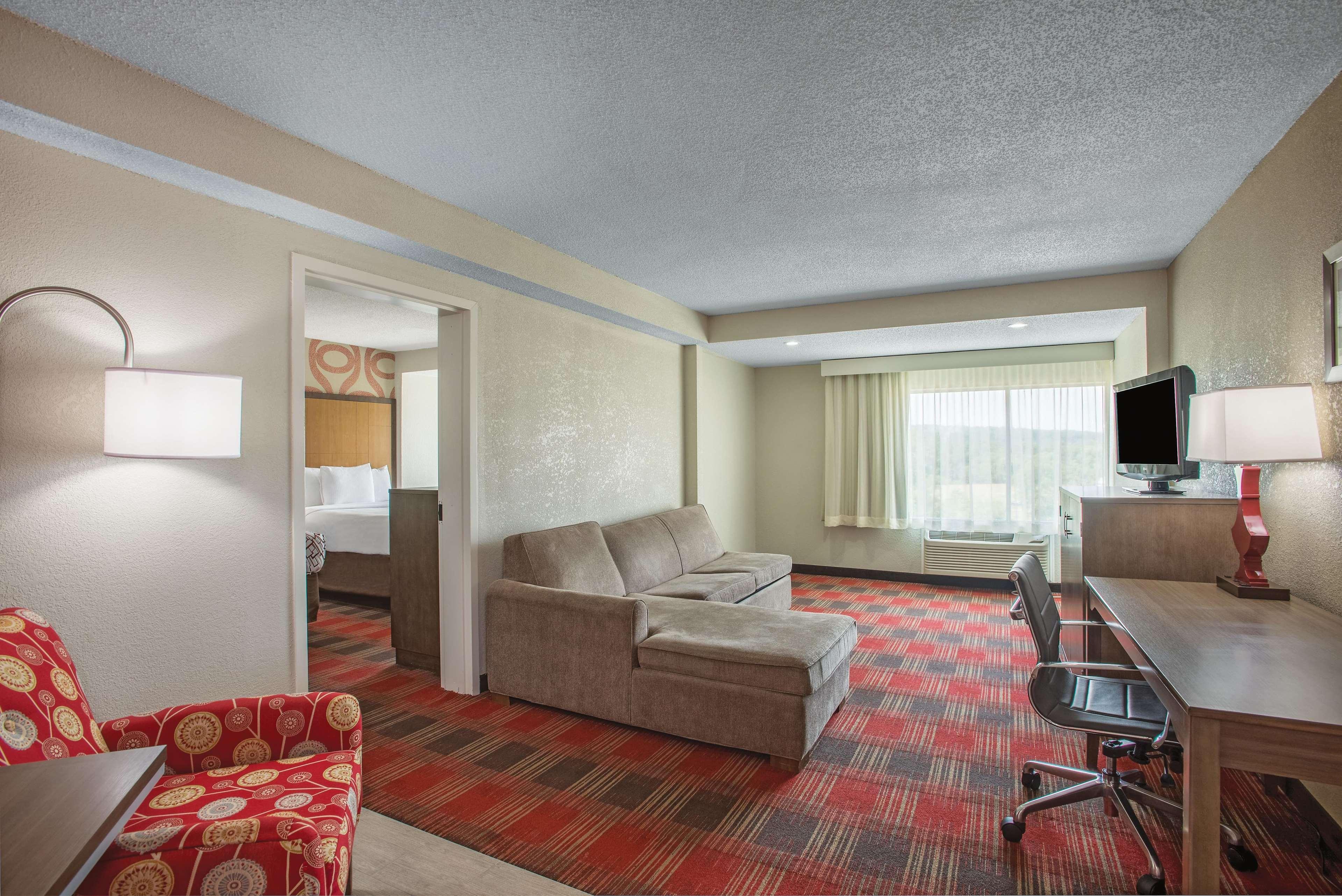 La Quinta Inn & Suites By Wyndham Dc Metro Capital Beltway Capitol Heights Extérieur photo